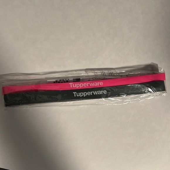 New Tupperware Medium / Light Resistance Bands - Picture 2 of 4